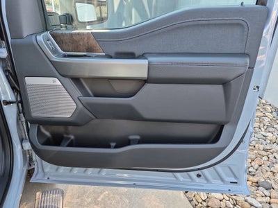 2027 Ford Super Duty F-250 SRW LARIAT