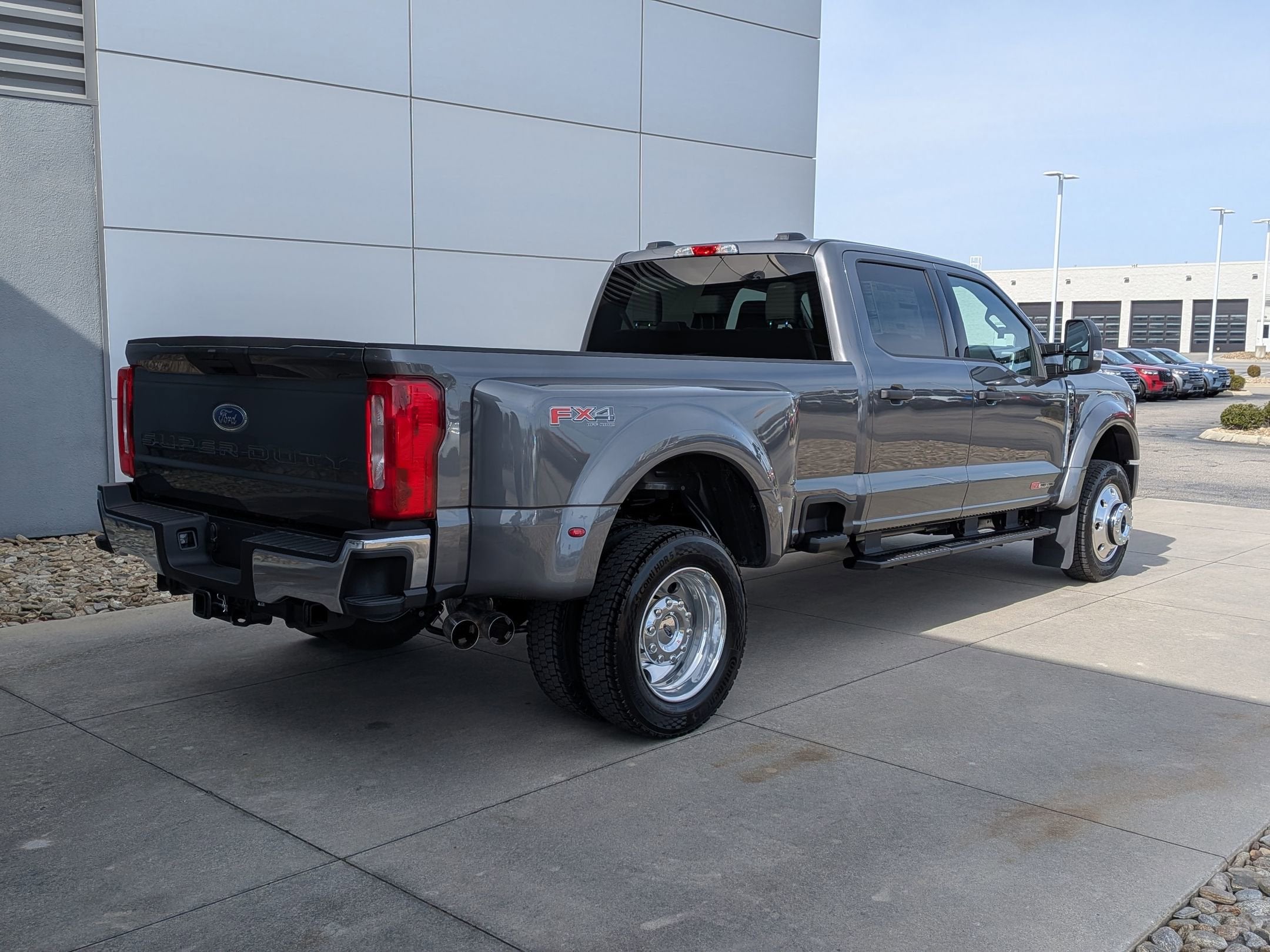 2026 Ford Super Duty F-450 DRW XLT