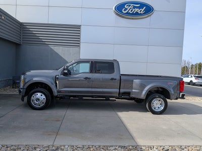 2026 Ford Super Duty F-450 DRW XLT