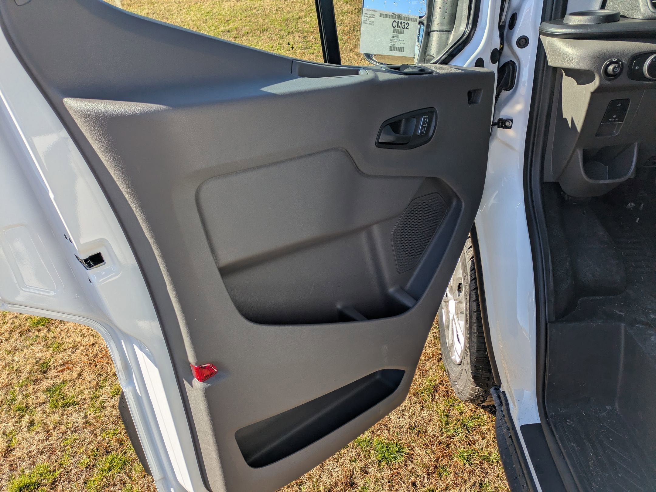 2026 Ford Transit Passenger Wagon XLT