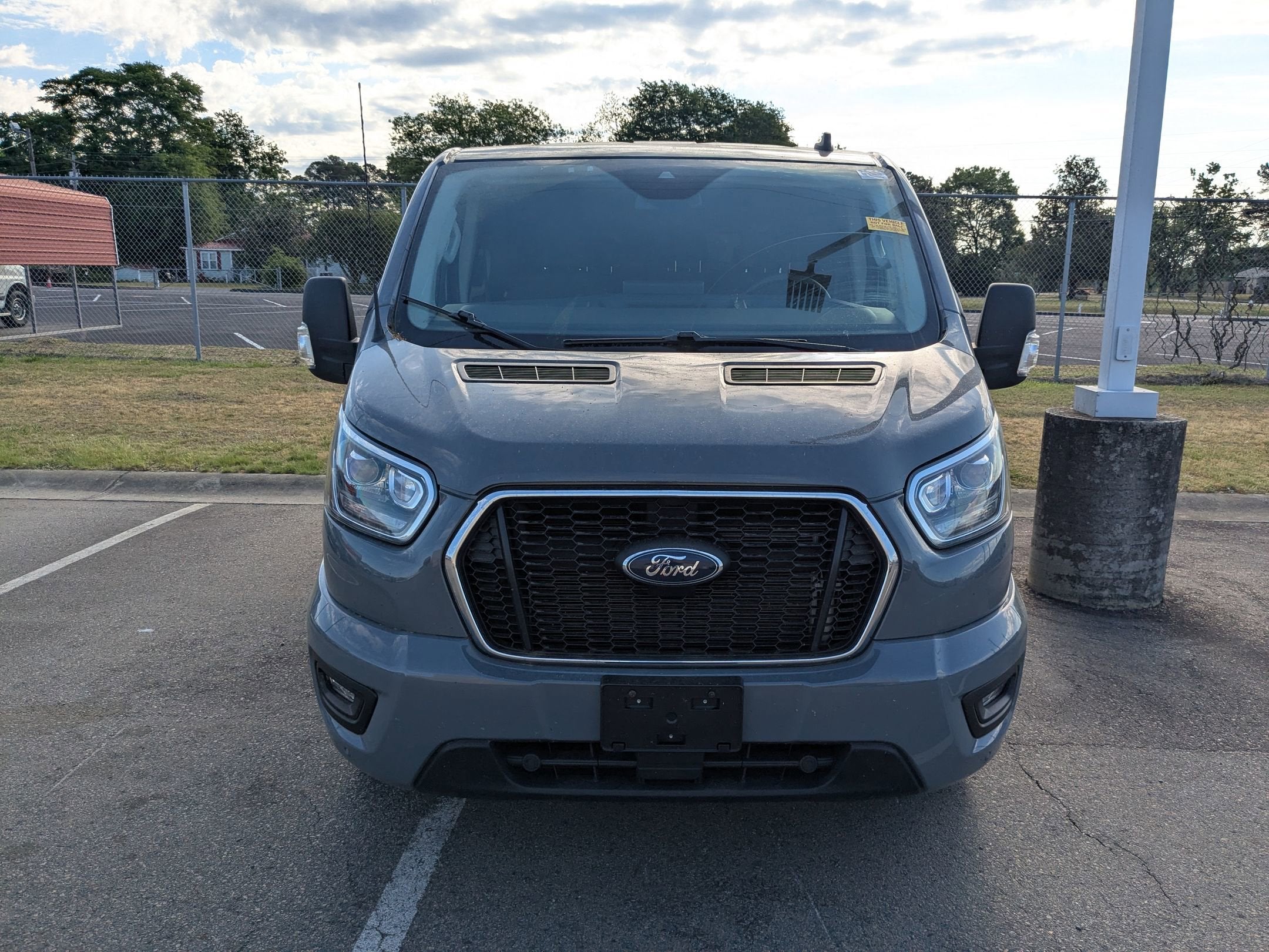 2023 Ford Transit Passenger Wagon XLT