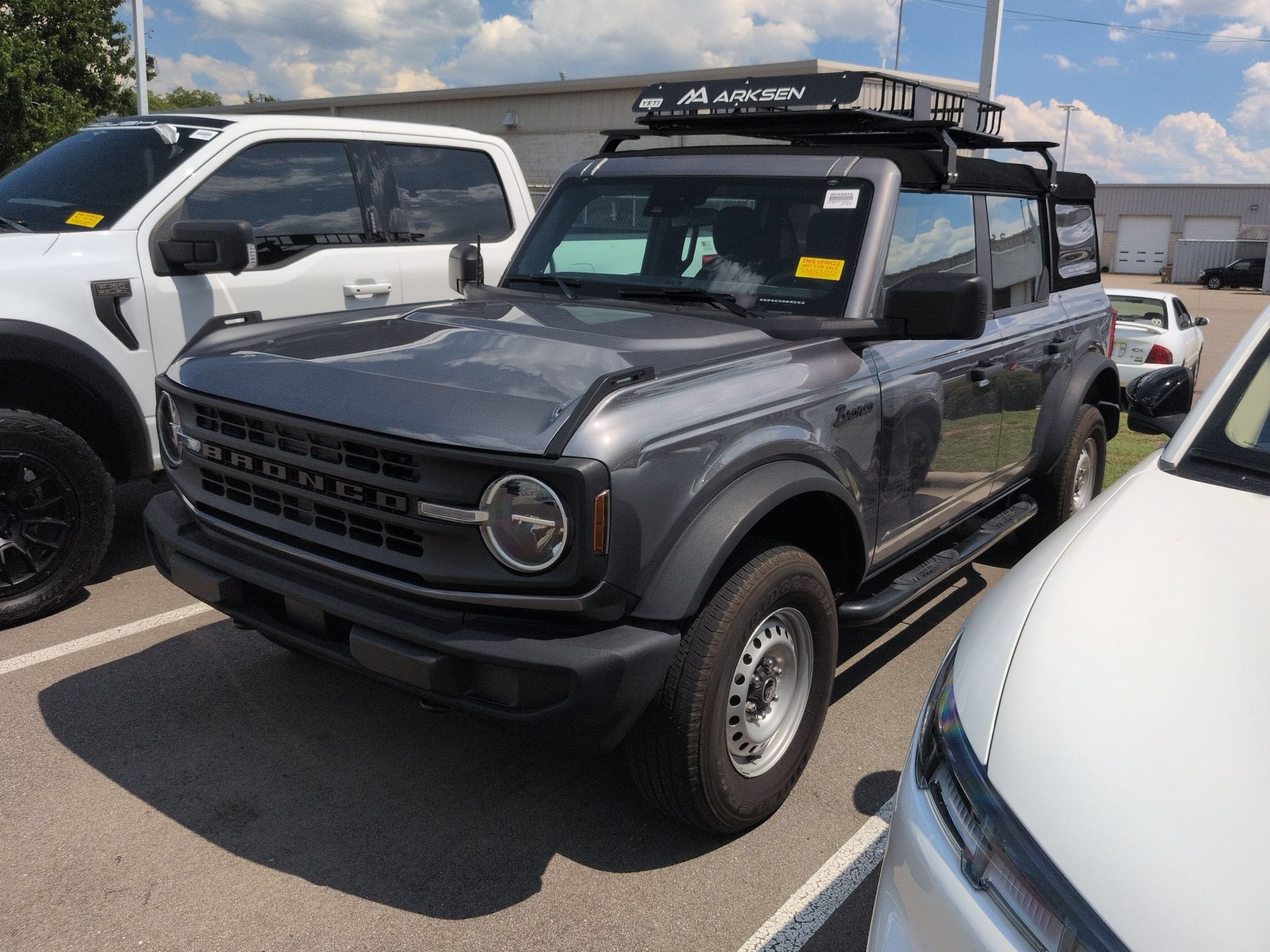 2022 Ford Bronco Base