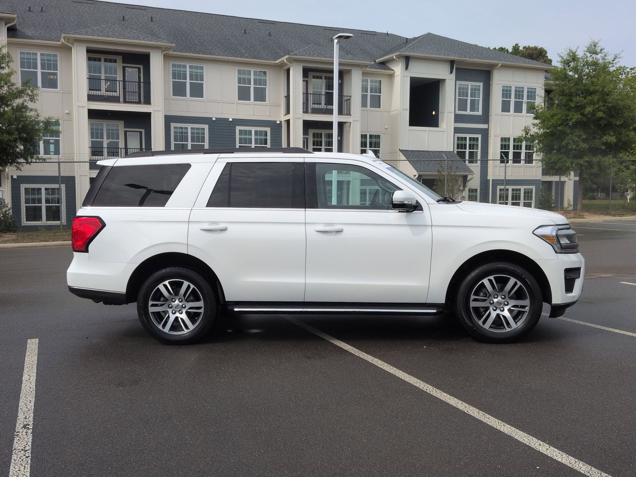 2023 Ford Expedition XLT