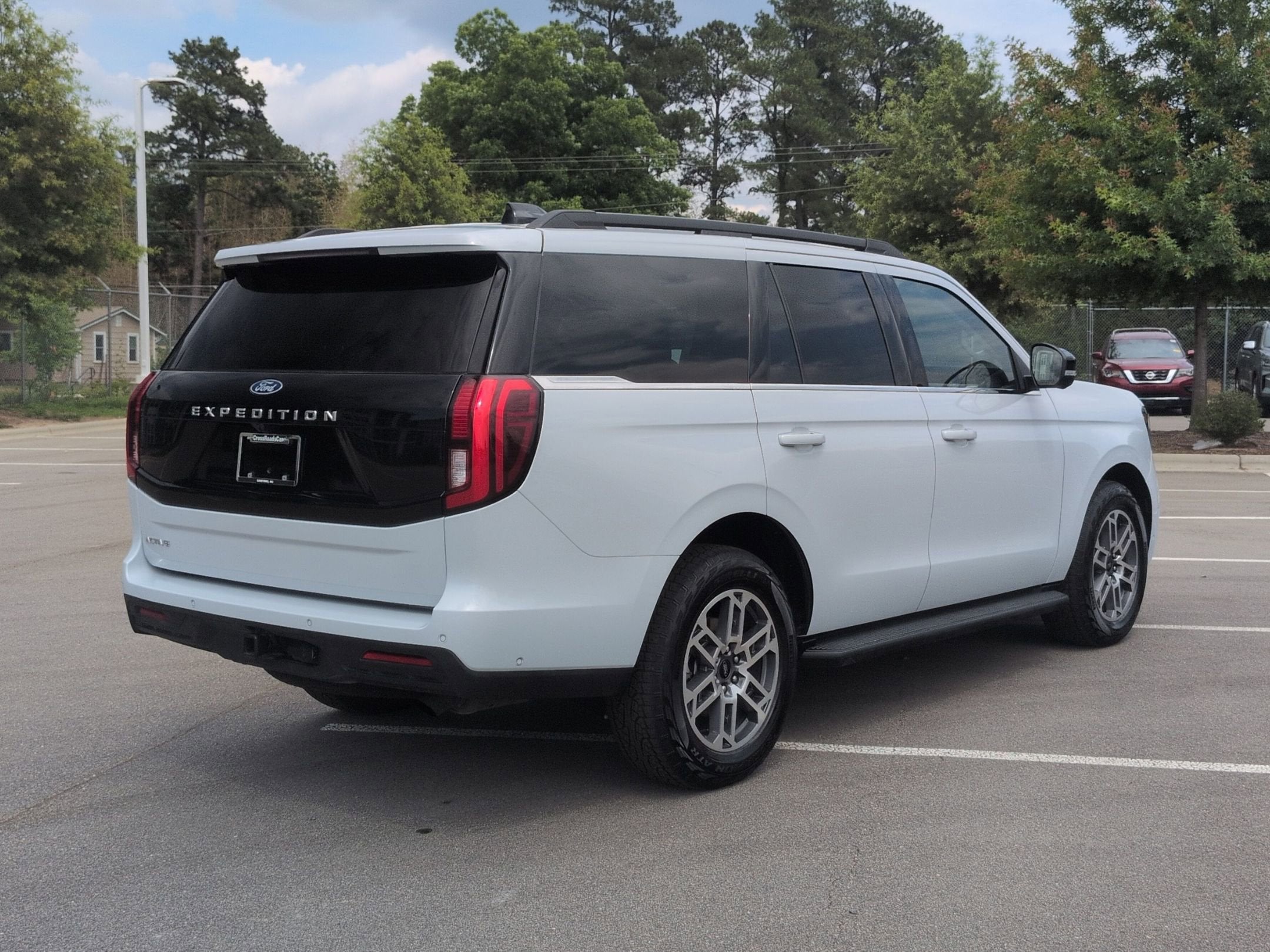 2025 Ford Expedition Active