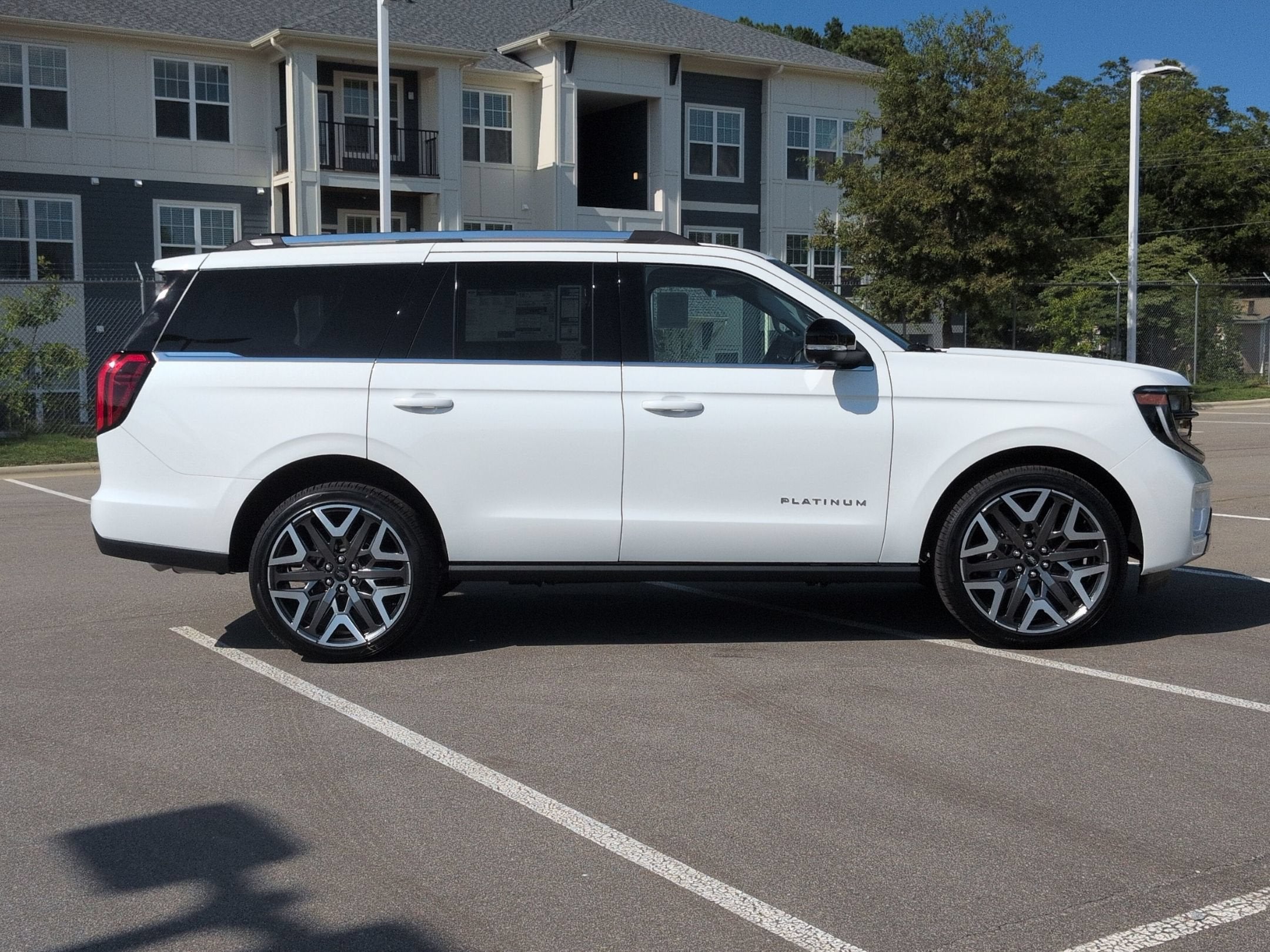 2027 Ford Expedition Platinum