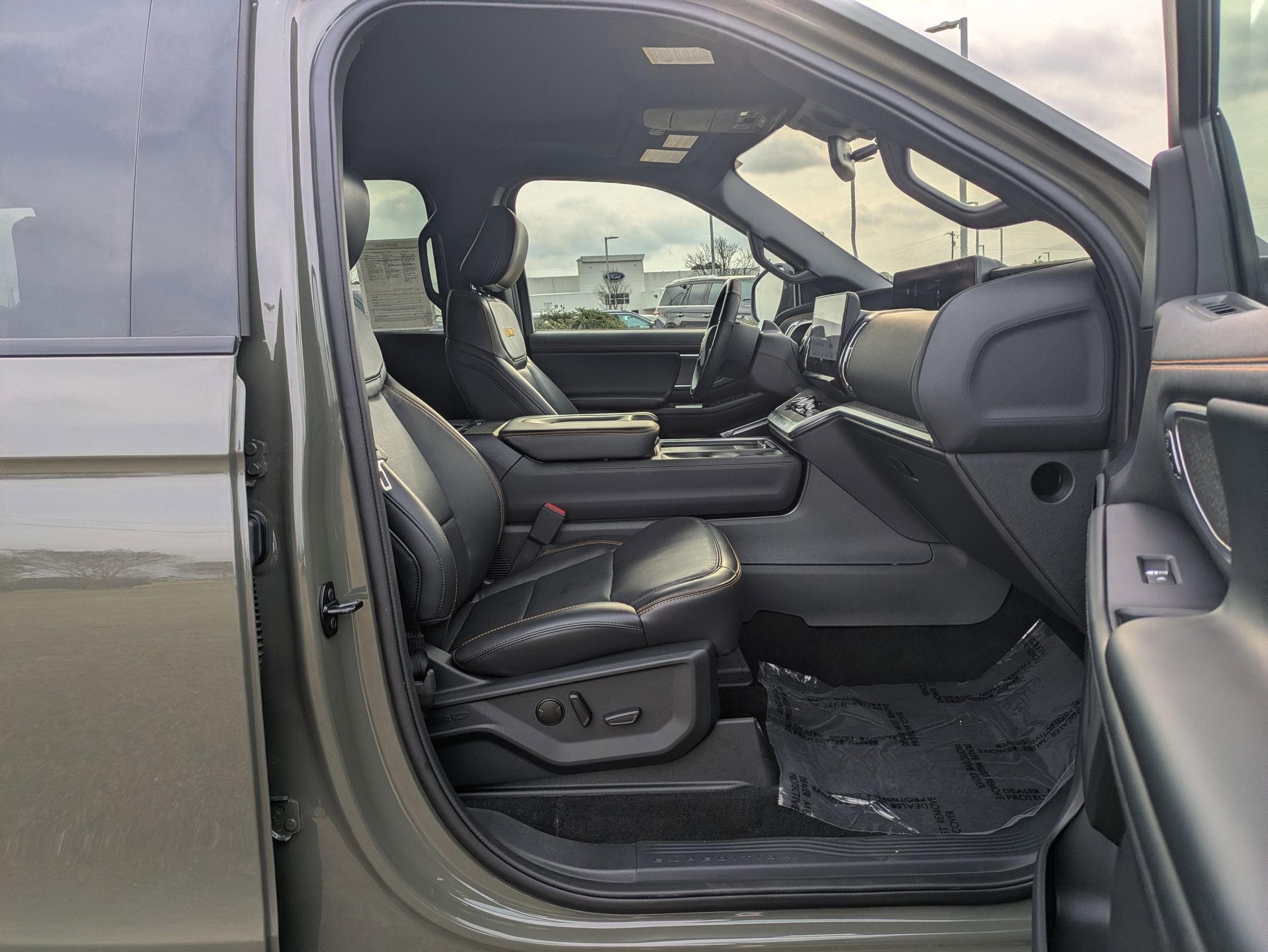 2025 Ford Expedition Tremor