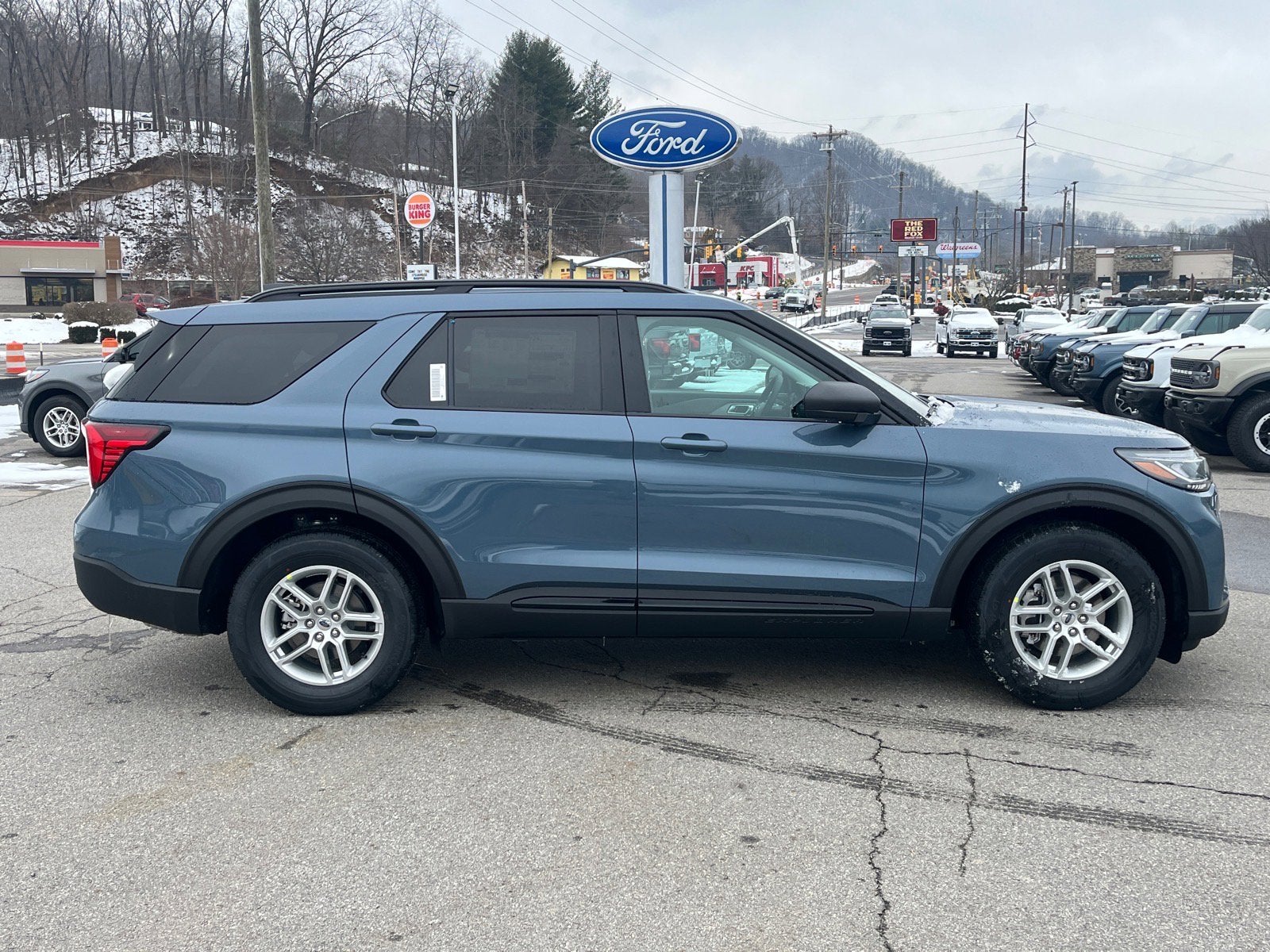 2026 Ford Explorer Active w/200A Pkg