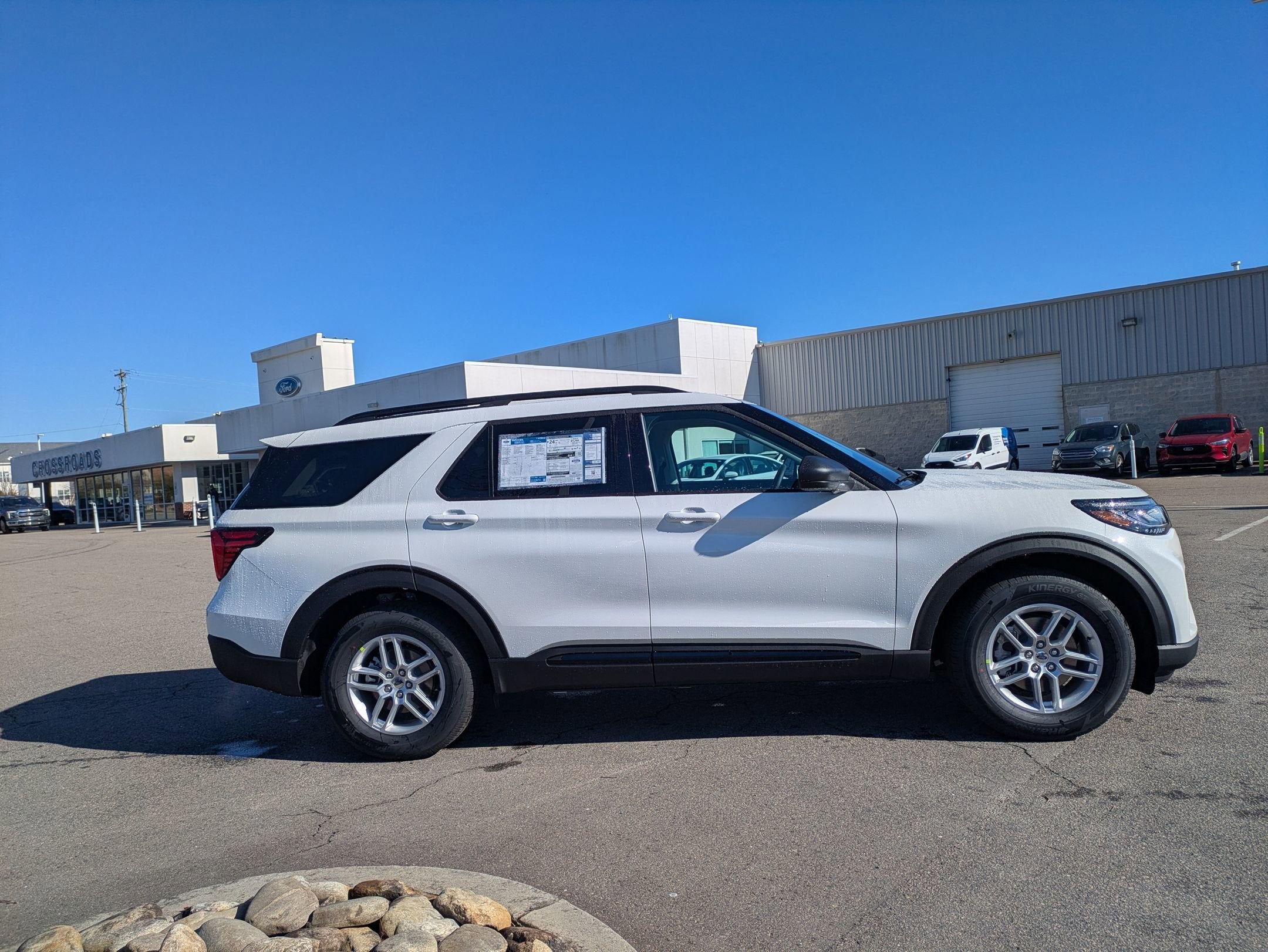 2026 Ford Explorer Active w/200A Pkg