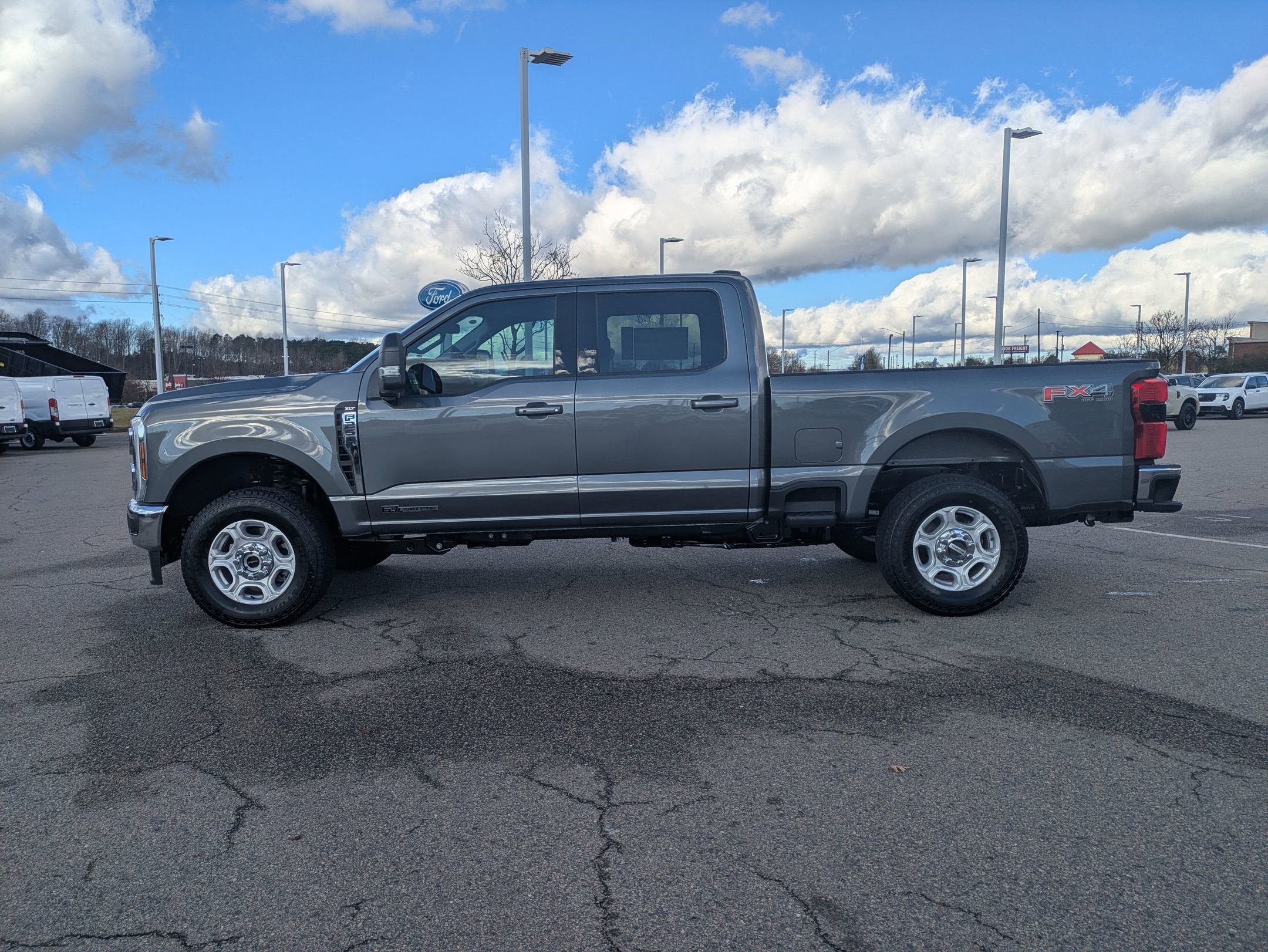 2026 Ford Super Duty F-250 SRW XLT