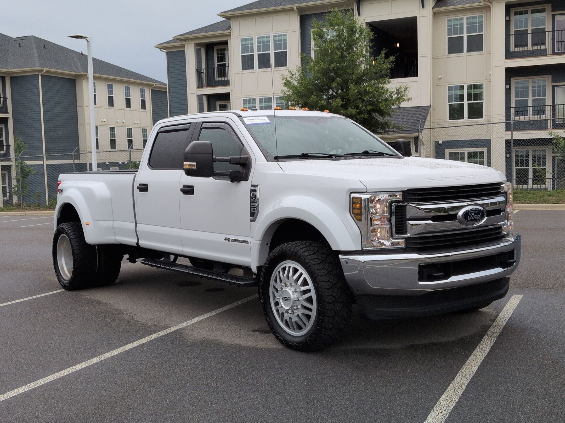 2019 Ford Super Duty F-450 DRW XLT