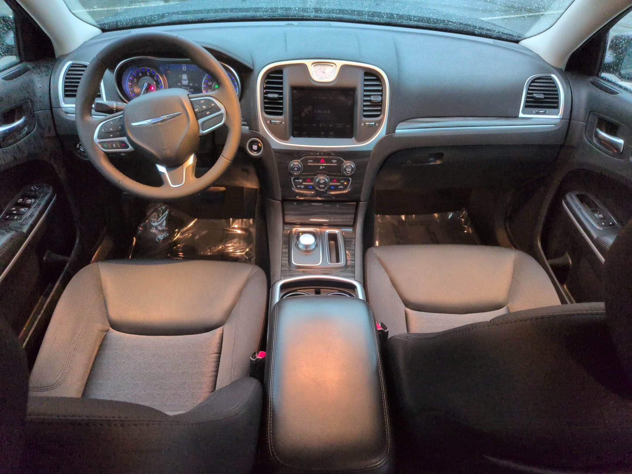 2022 Chrysler 300 Touring