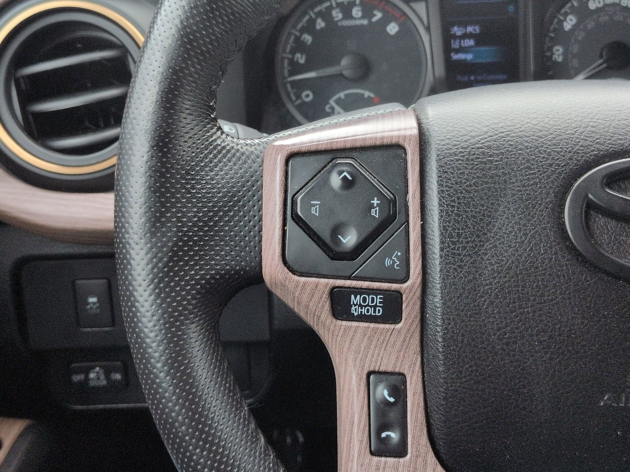 2021 Toyota Tacoma 4WD TRD Off Road