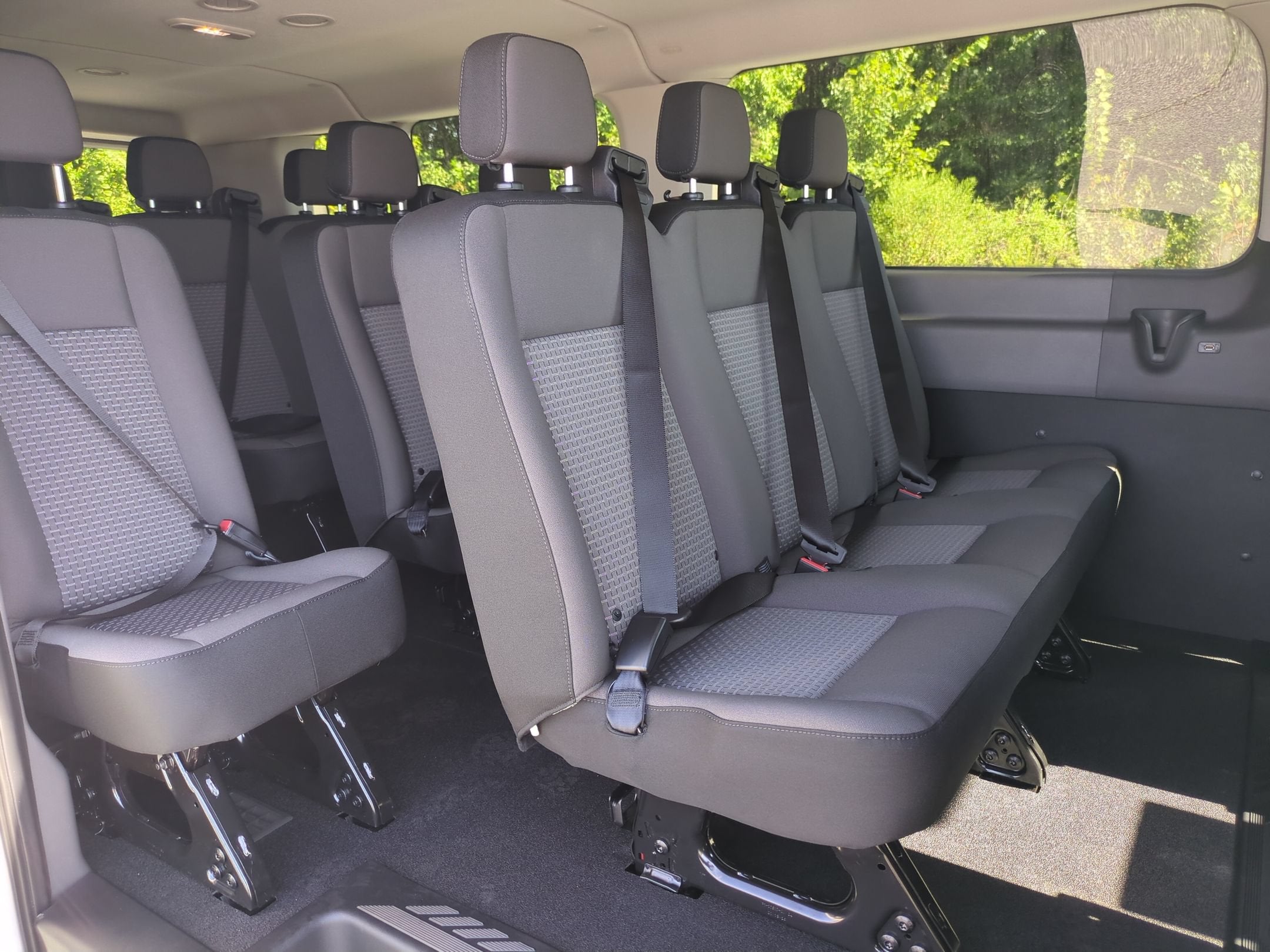 2027 Ford Transit 15 Passenger Wagon XL