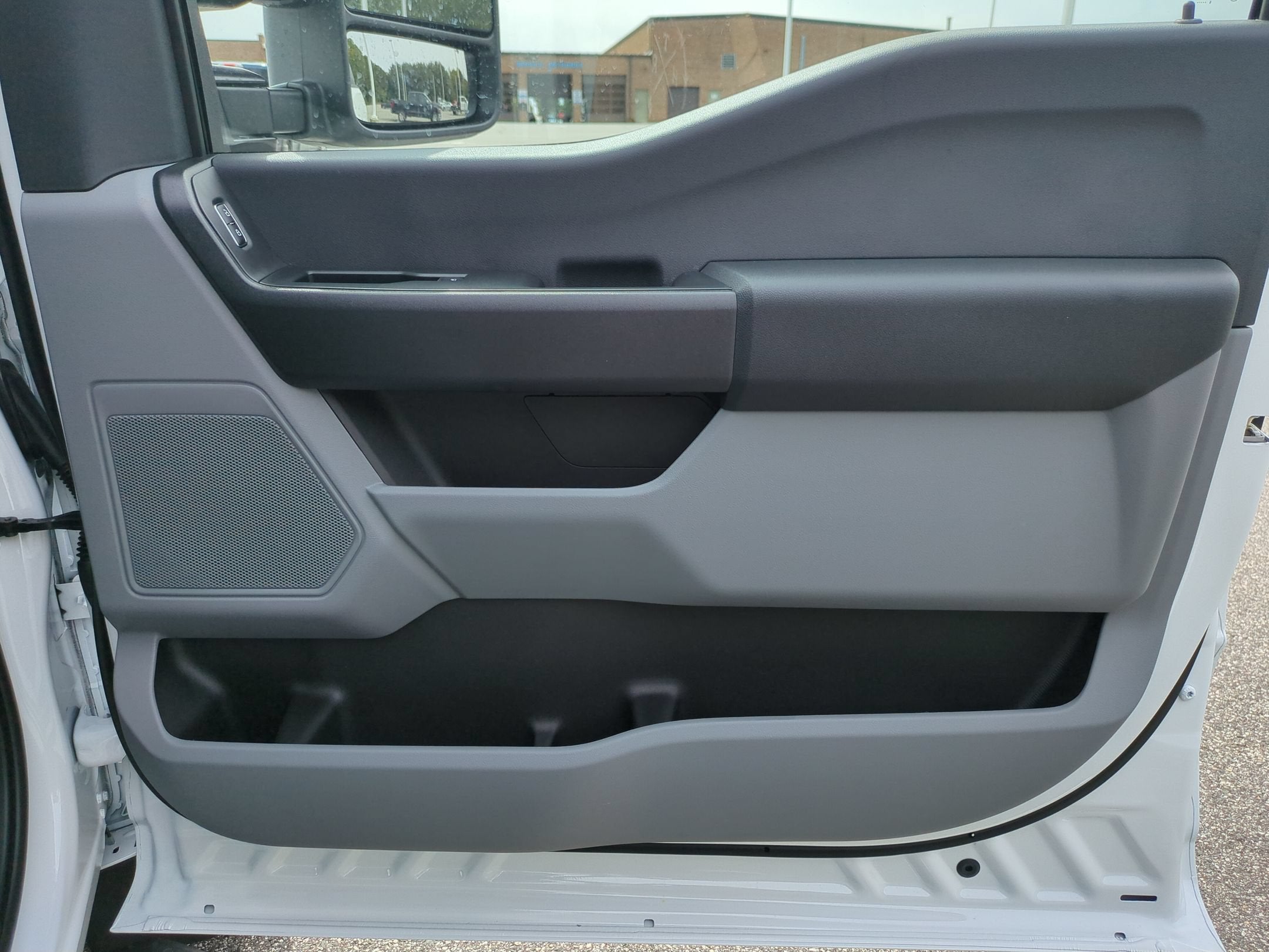 2027 Ford Super Duty F-450 DRW XL