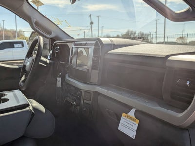 2026 Ford Super Duty F-350 DRW XL