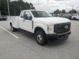 2025 Ford Super Duty F-350 DRW XL