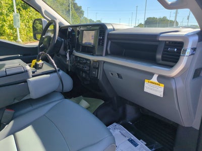 2026 Ford Super Duty F-550 DRW XL