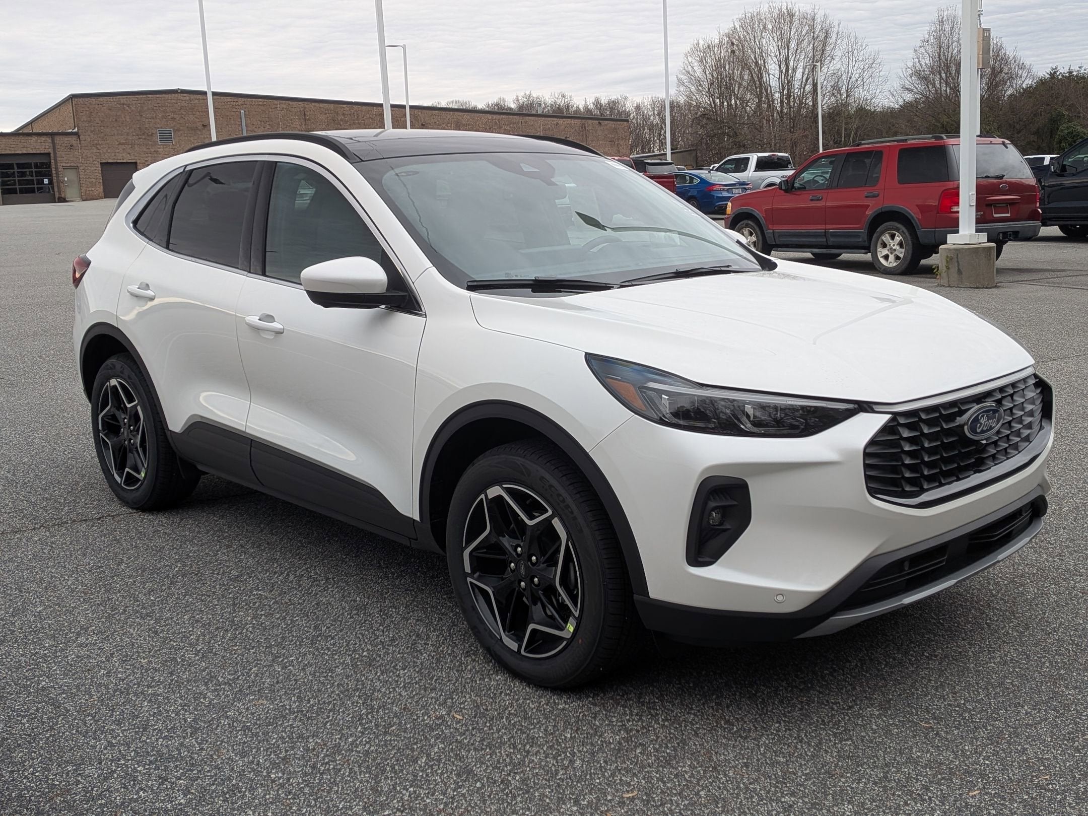 2026 Ford Escape Platinum