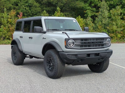 2026 Ford Bronco Big Bend Custom Garage