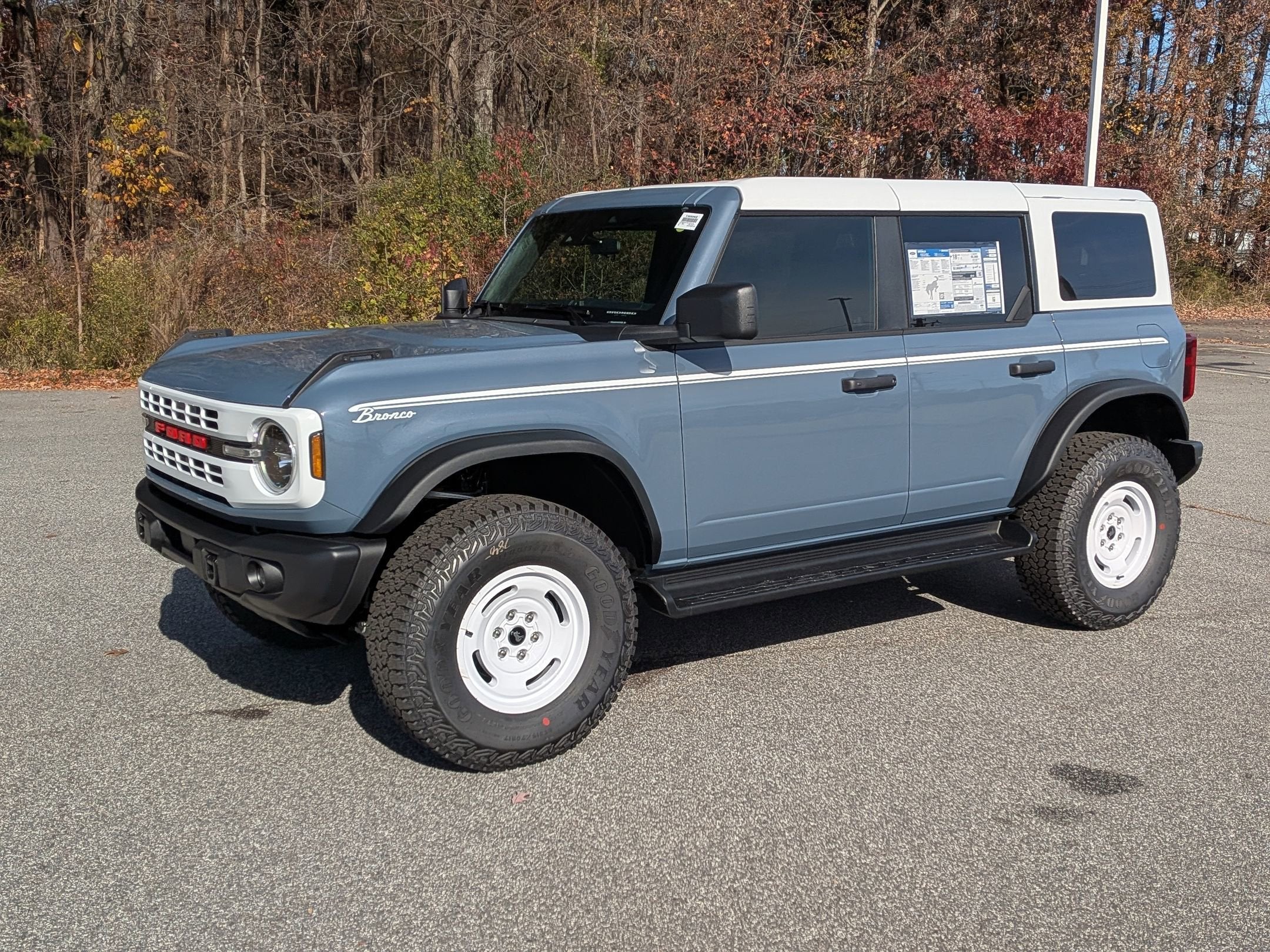 2025 Ford Bronco Heritage Edition
