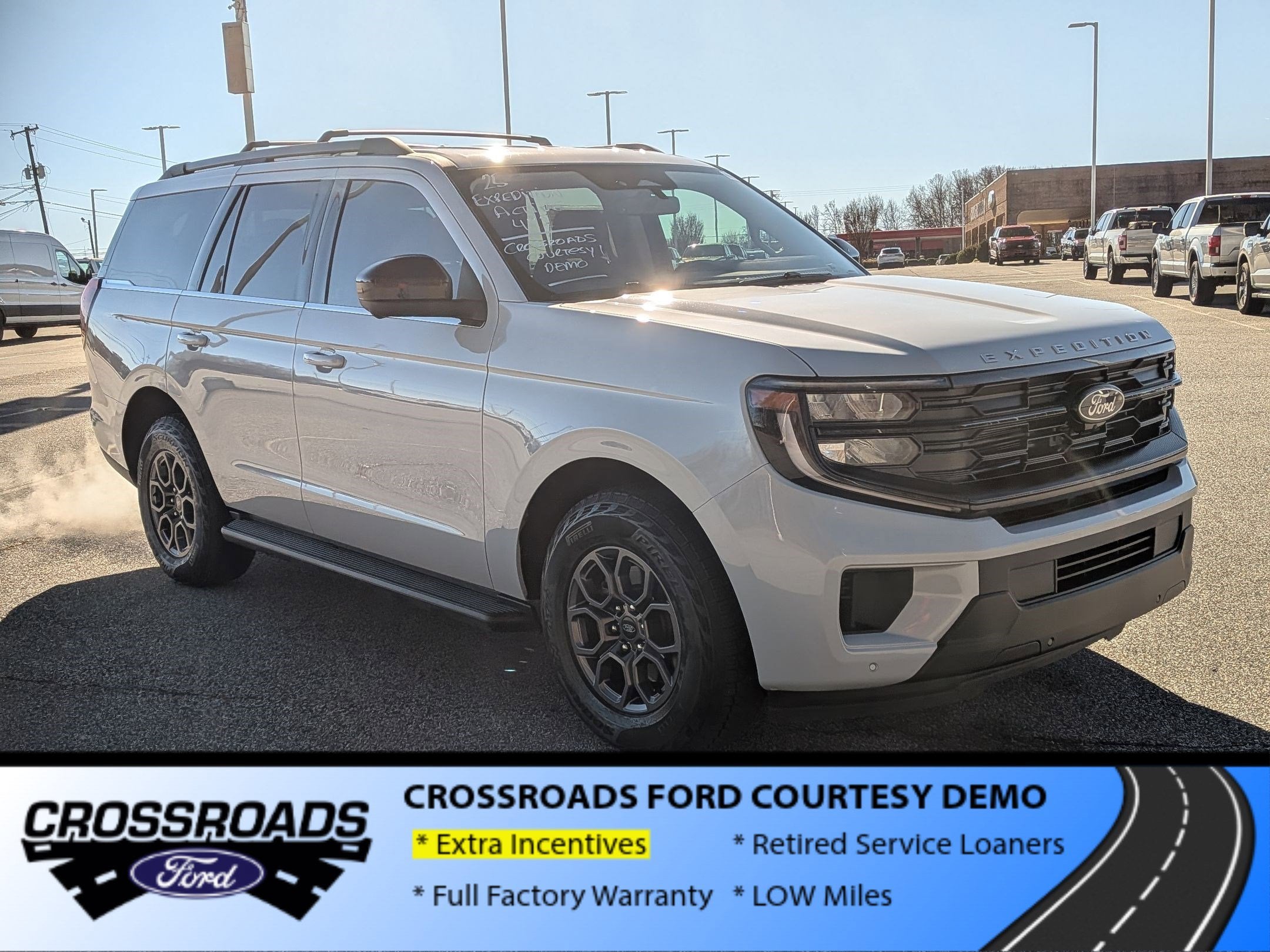 2025 Ford Expedition Active - Crossroads Courtesy Demo