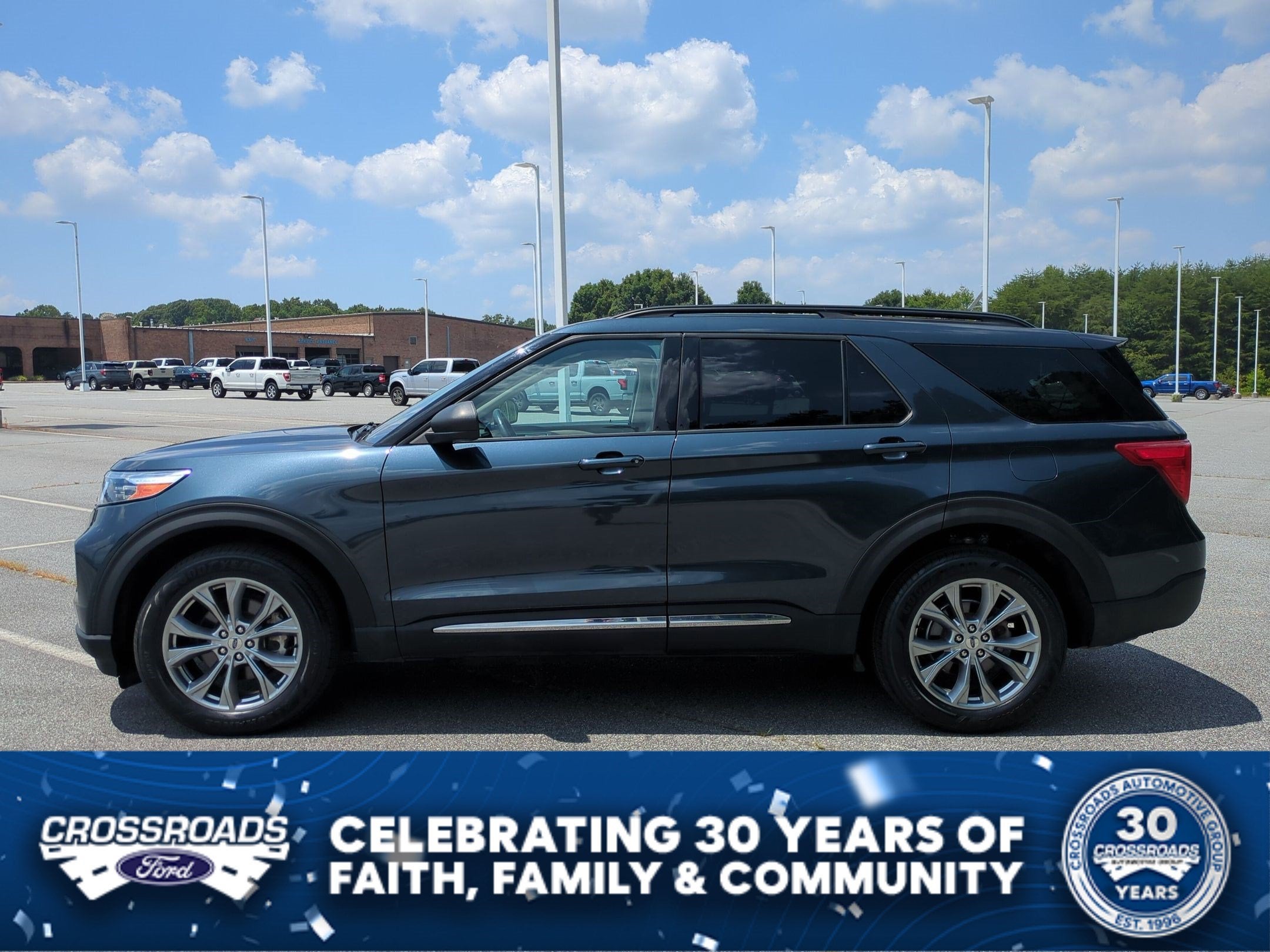 2023 Ford Explorer XLT
