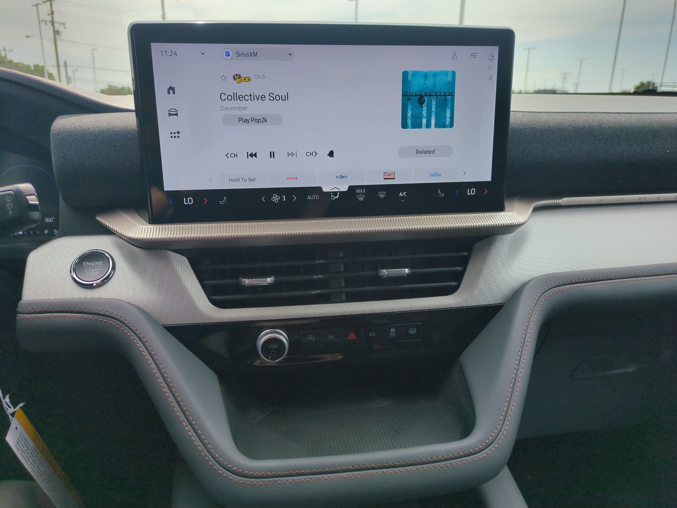 2026 Ford Explorer Active w/100A Pkg