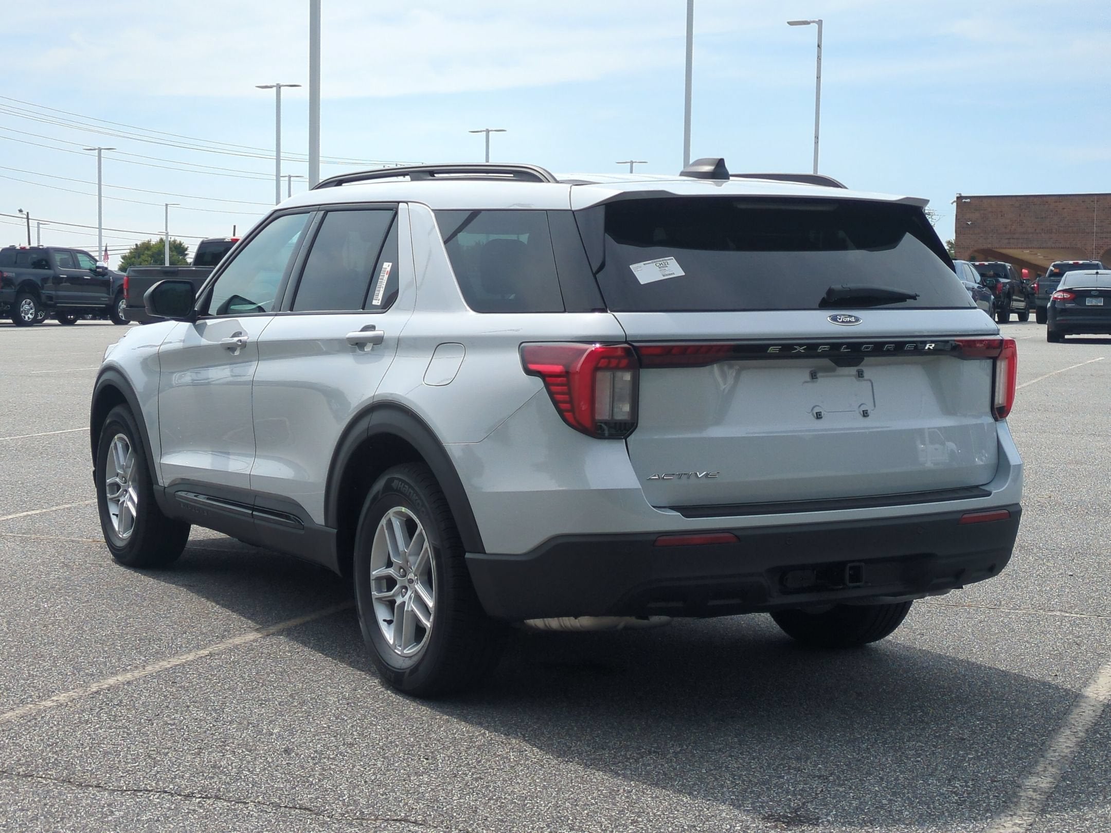 2026 Ford Explorer Active w/100A Pkg