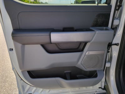 2024 Ford F-150 Lightning Flash