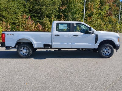 2027 Ford Super Duty F-250 SRW XL