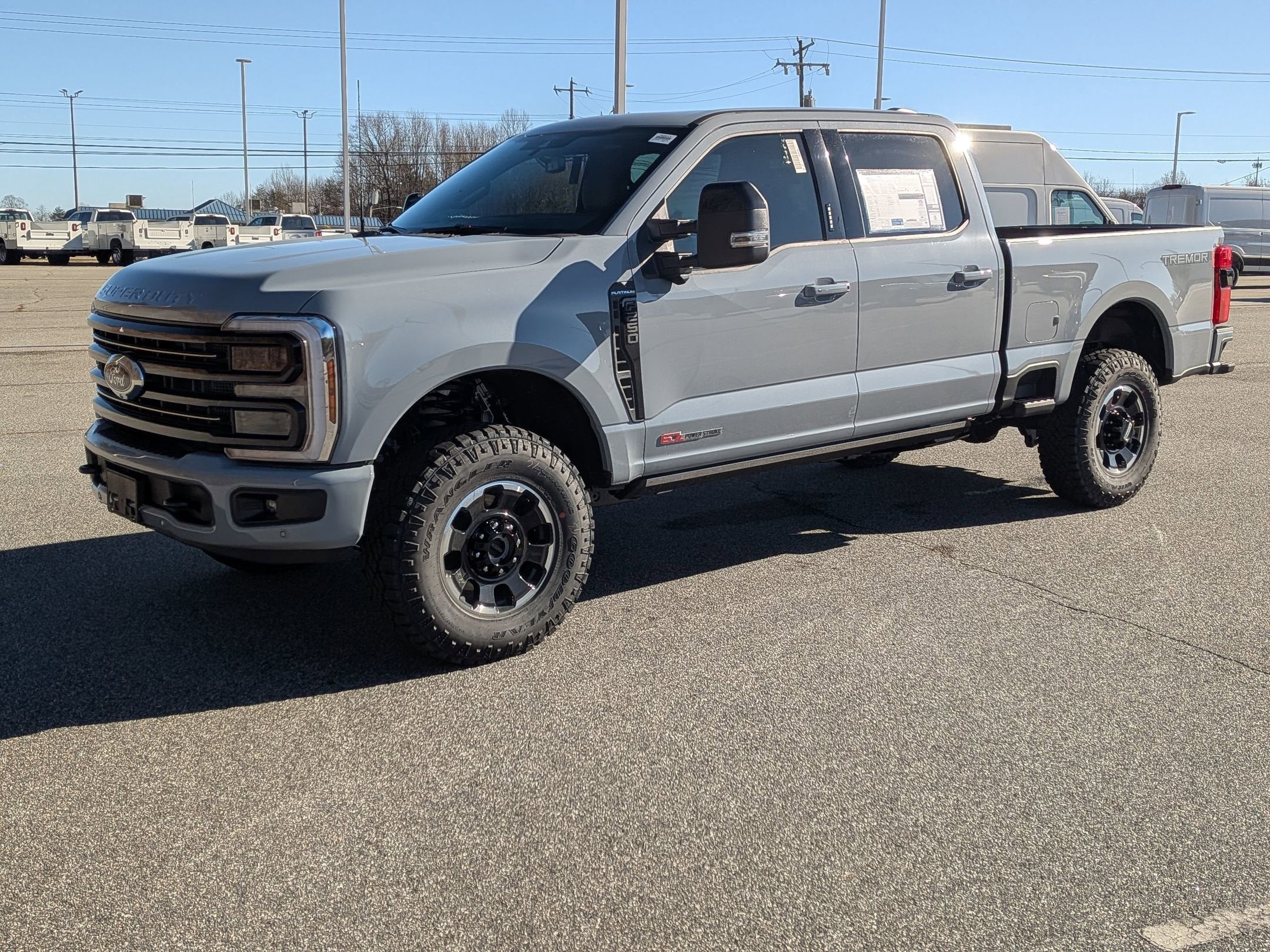 2026 Ford Super Duty F-250 SRW Platinum Tremor