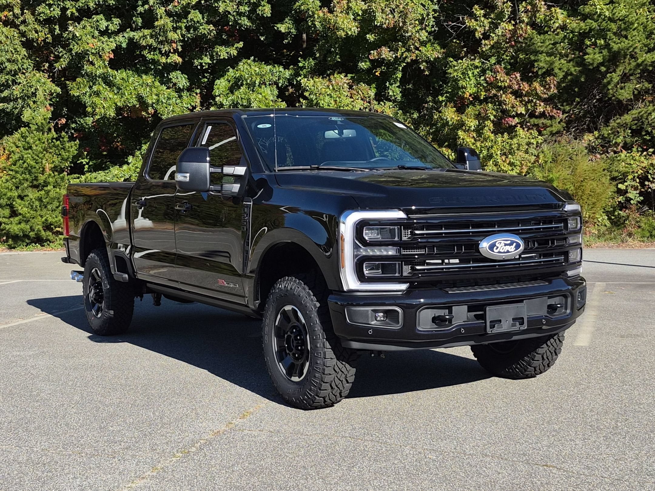 2027 Ford Super Duty F-250 SRW Platinum