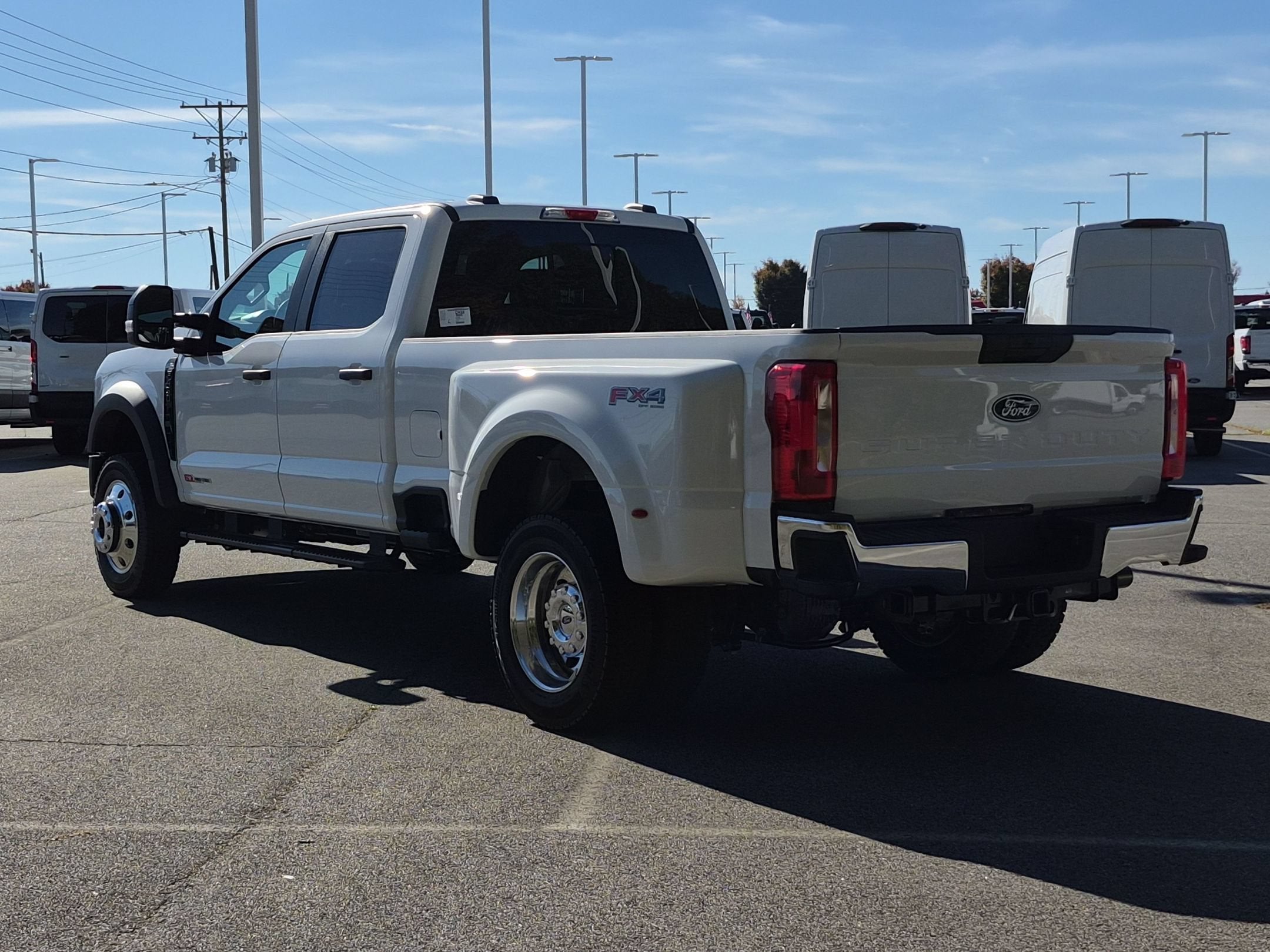 2027 Ford Super Duty F-450 DRW XL