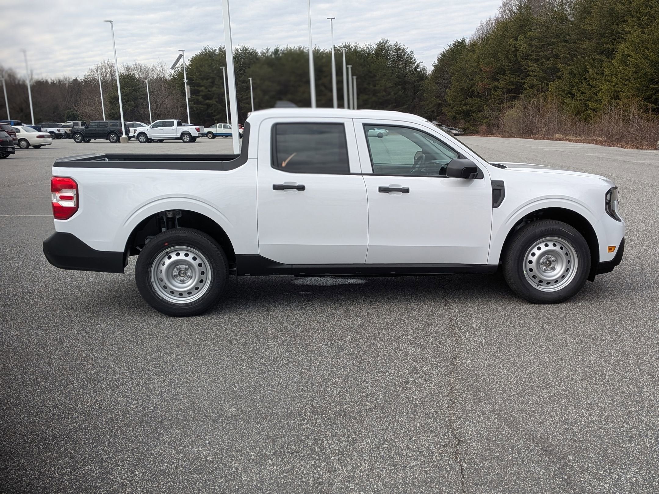 2026 Ford Maverick XL