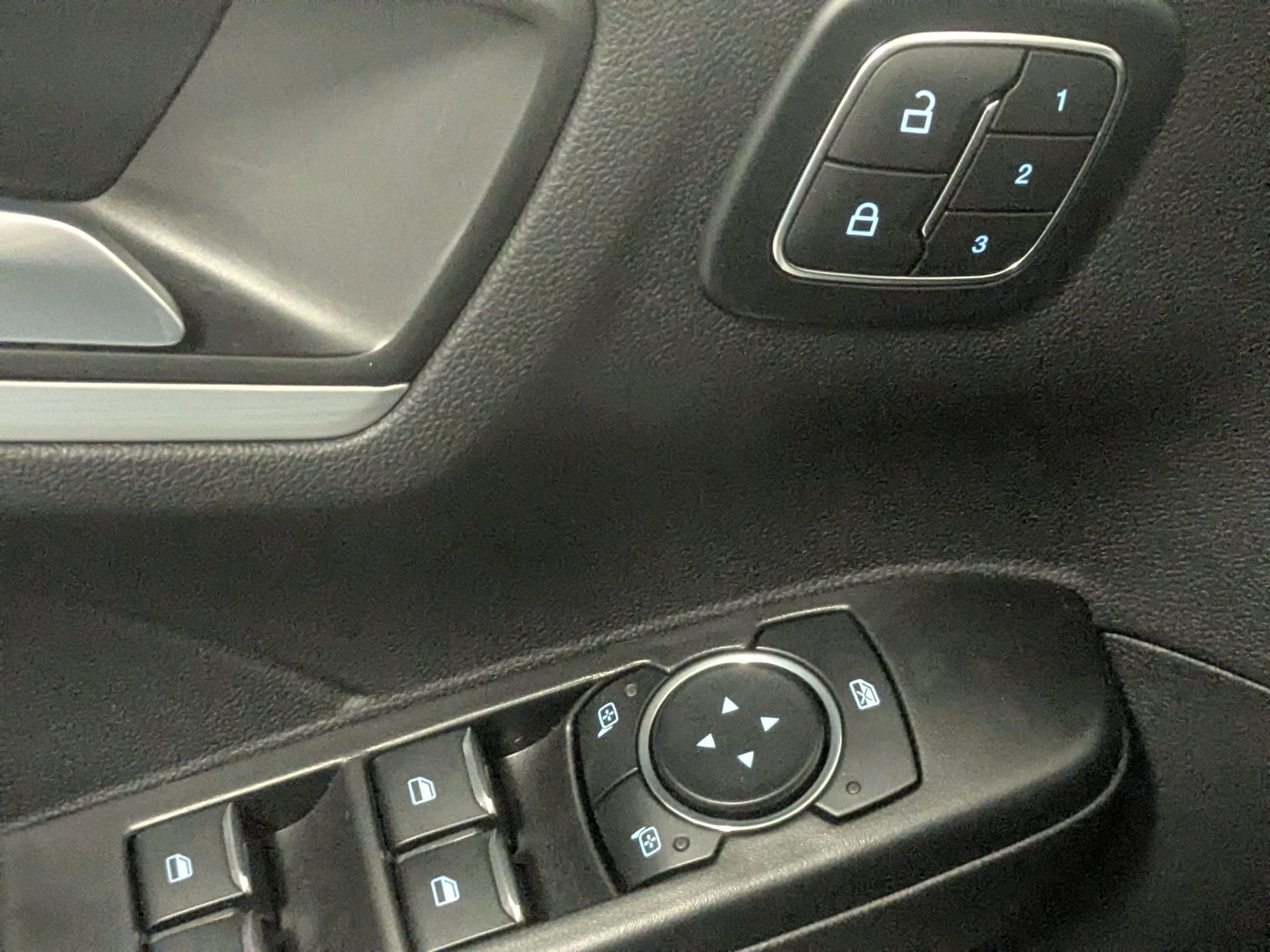 2026 Ford Escape Platinum