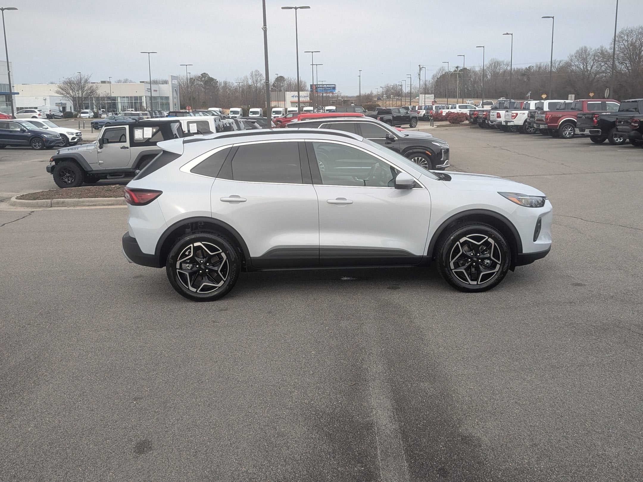 2026 Ford Escape Platinum
