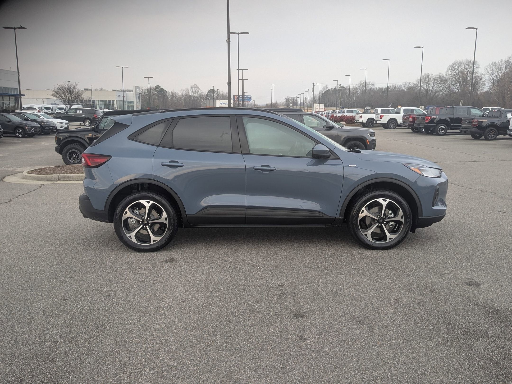 2026 Ford Escape ST-Line Select