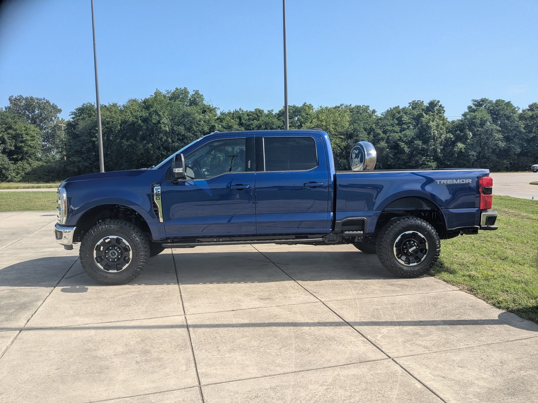 2026 Ford Super Duty F-250 SRW LARIAT