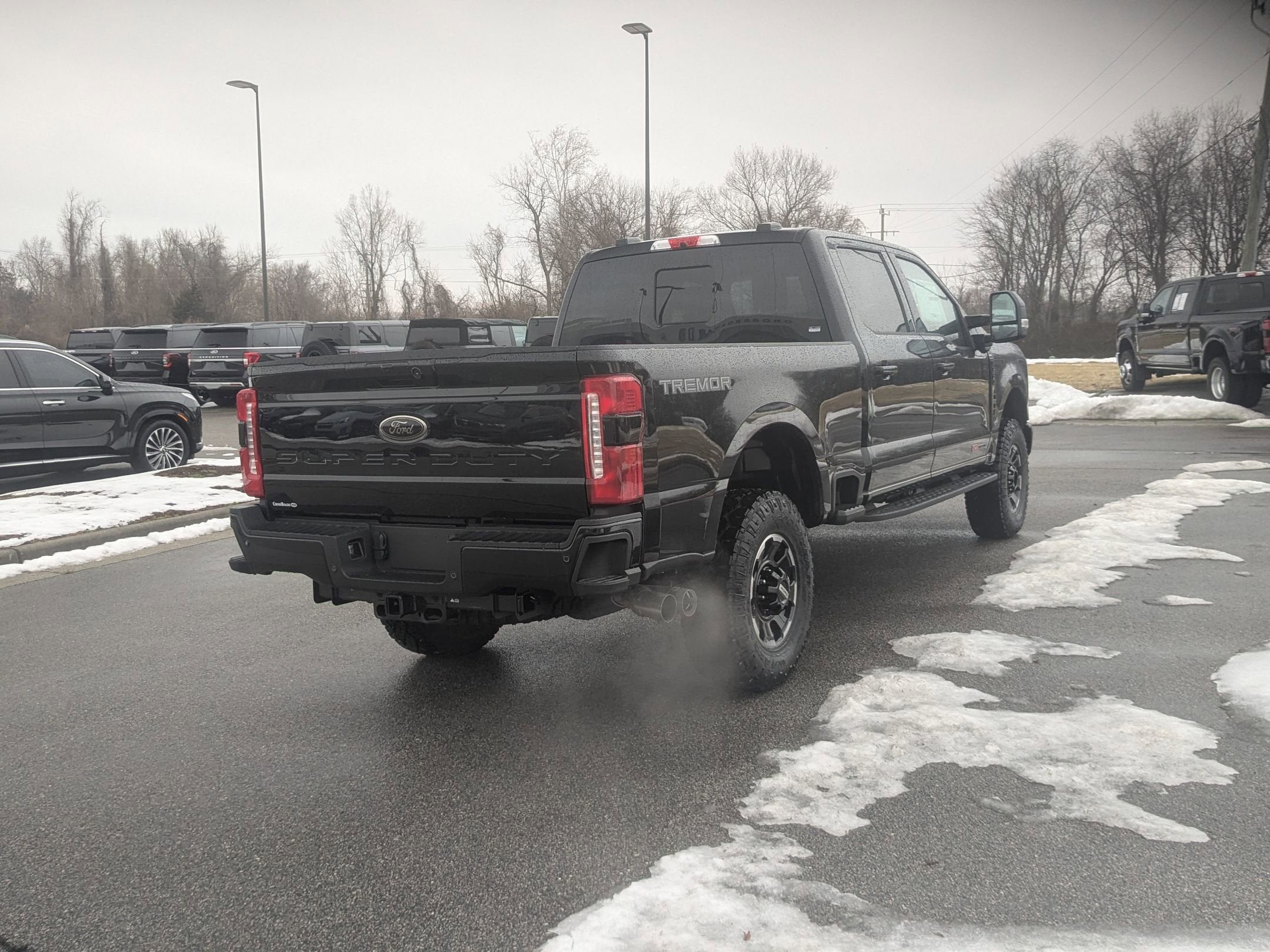 2025 Ford Super Duty F-350 SRW LARIAT