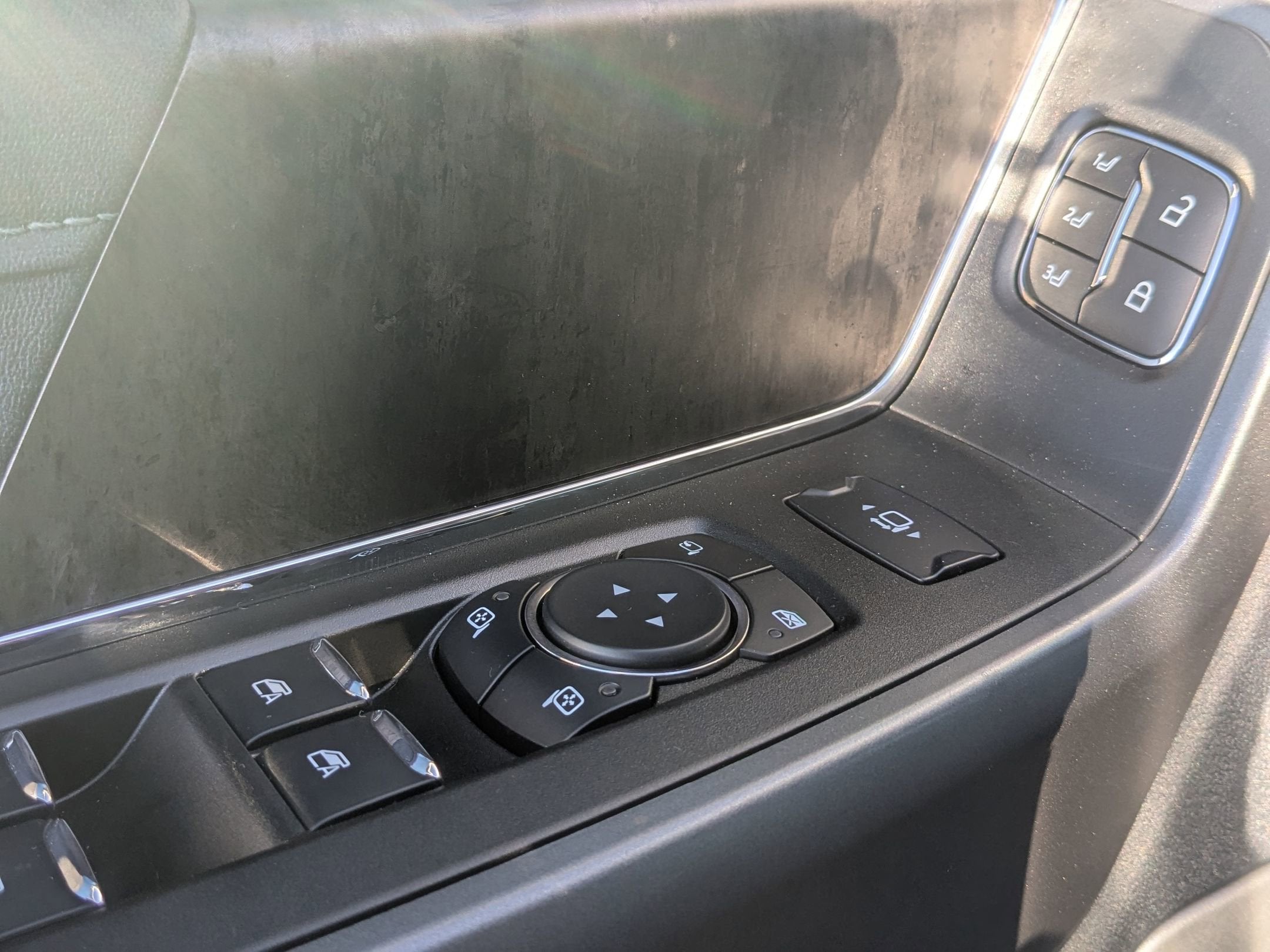 2025 Ford Super Duty F-350 SRW LARIAT