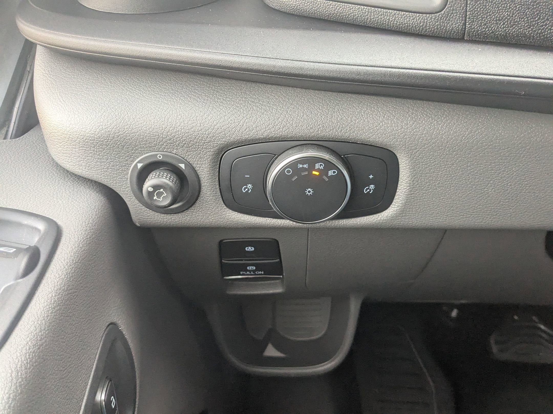 2026 Ford Transit Cargo Van Base