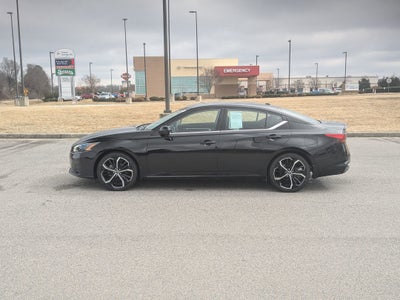 2023 Nissan Altima 2.5 SR