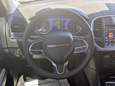 2023 Chrysler 300 Touring