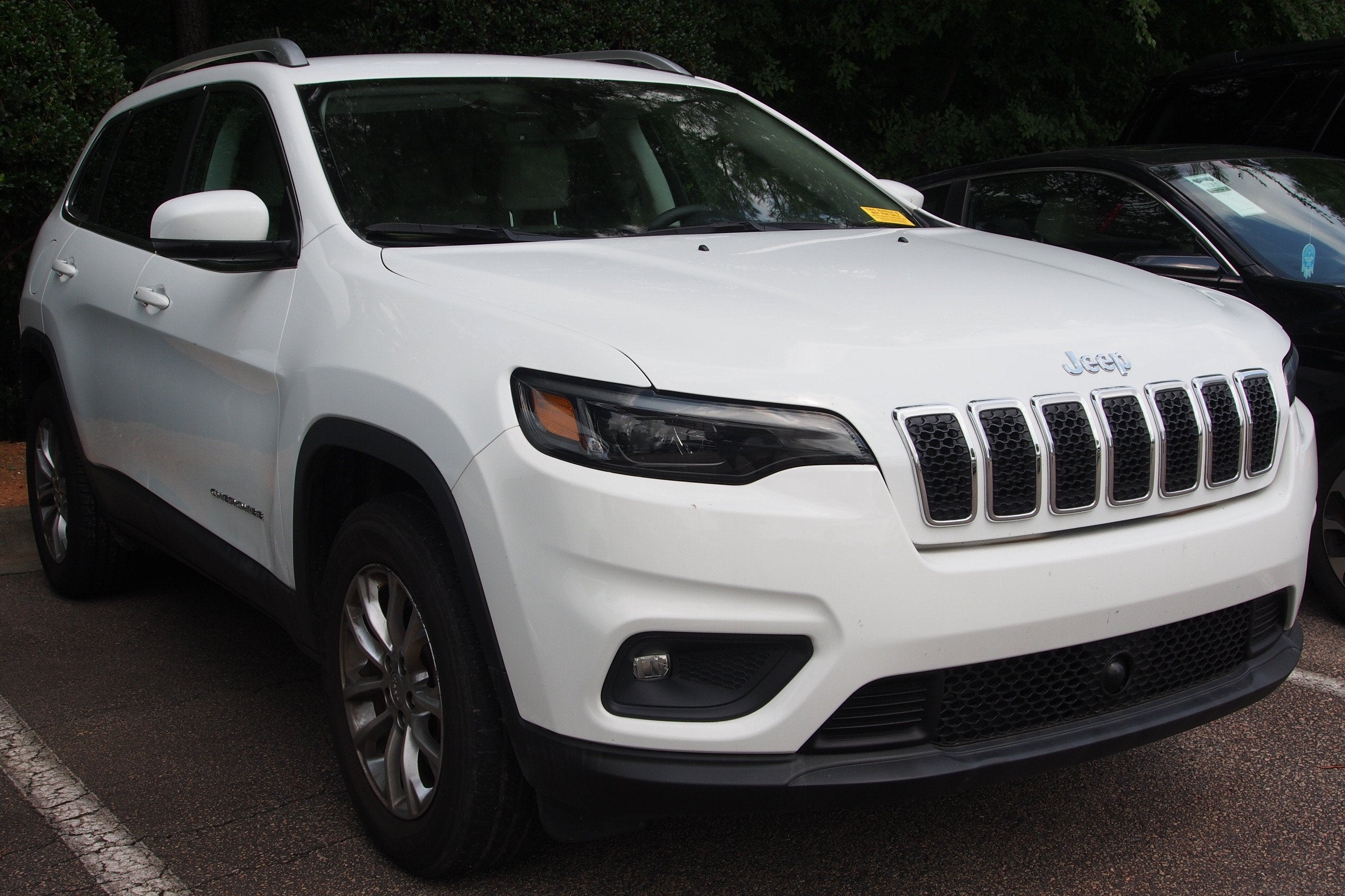 2021 Jeep Cherokee Latitude Lux