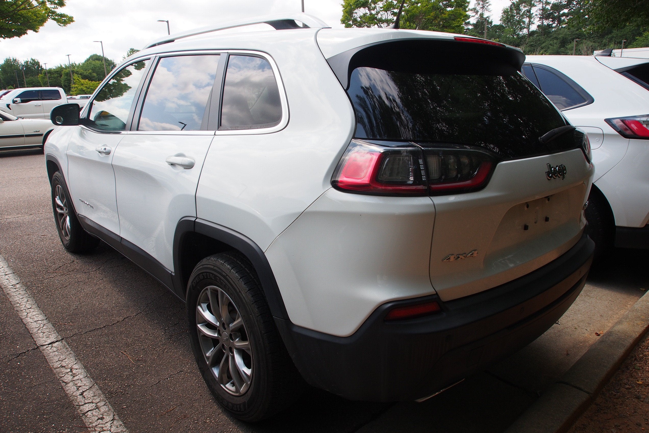 2021 Jeep Cherokee Latitude Lux