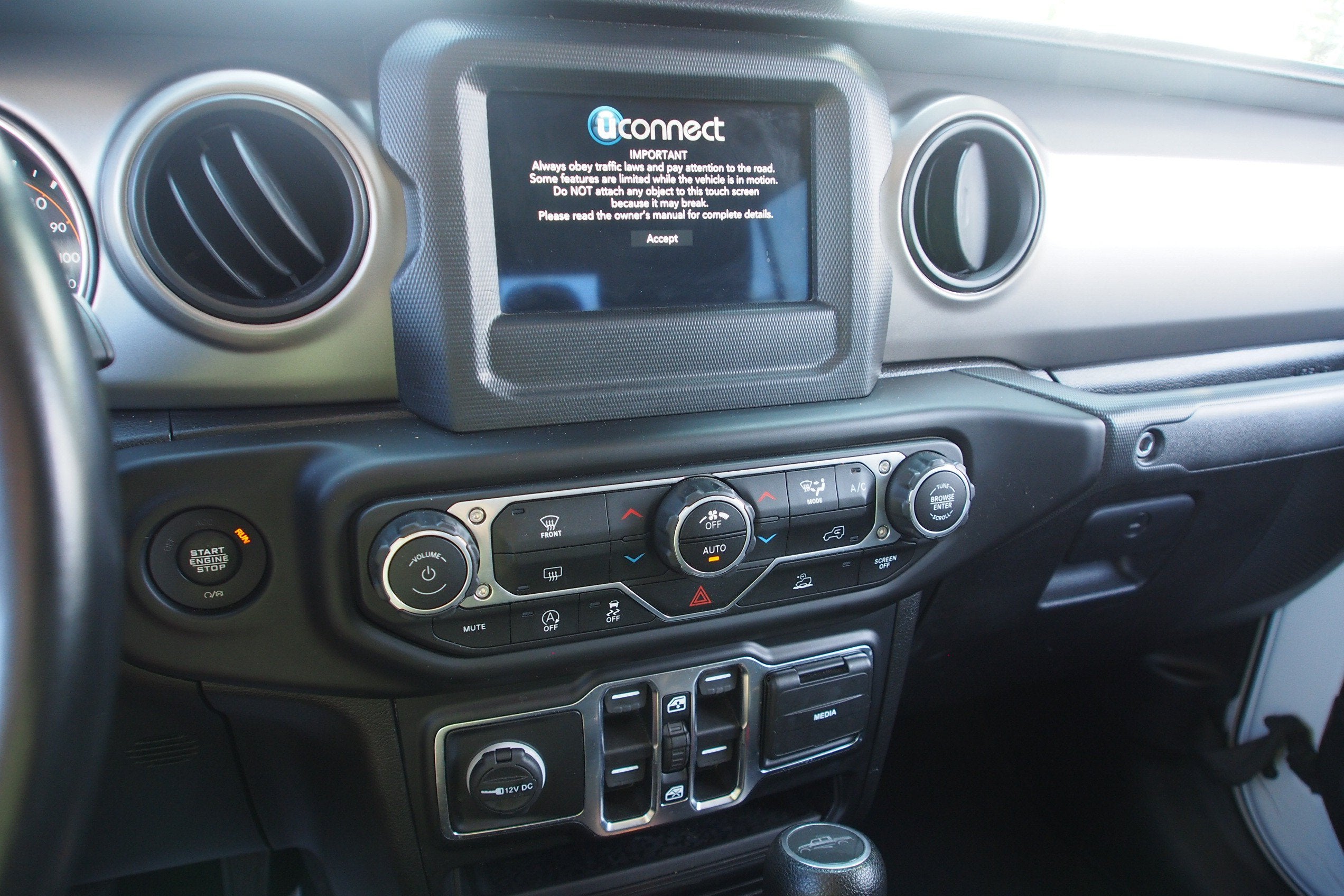 2021 Jeep Gladiator Sport S