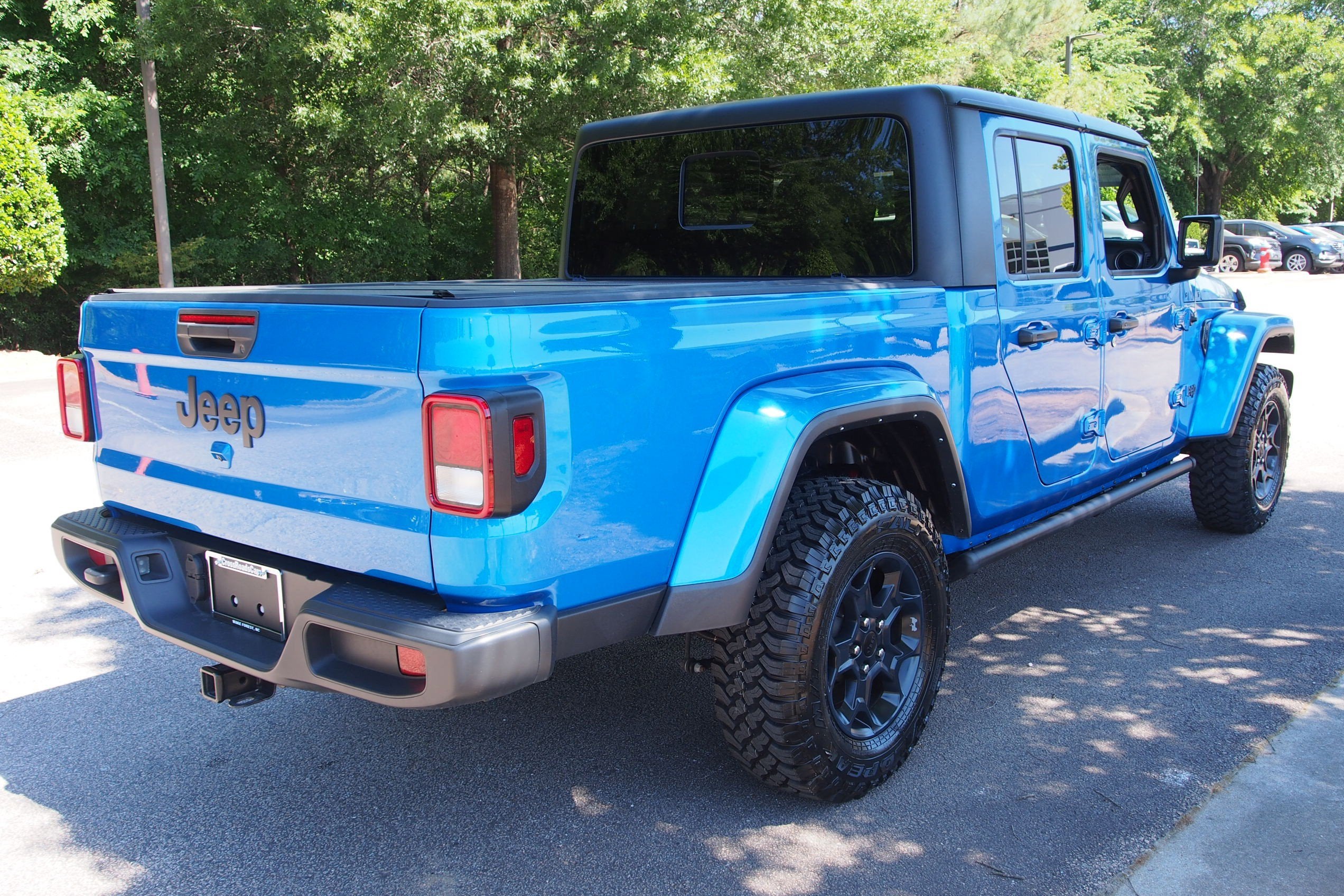 2023 Jeep Gladiator Willys