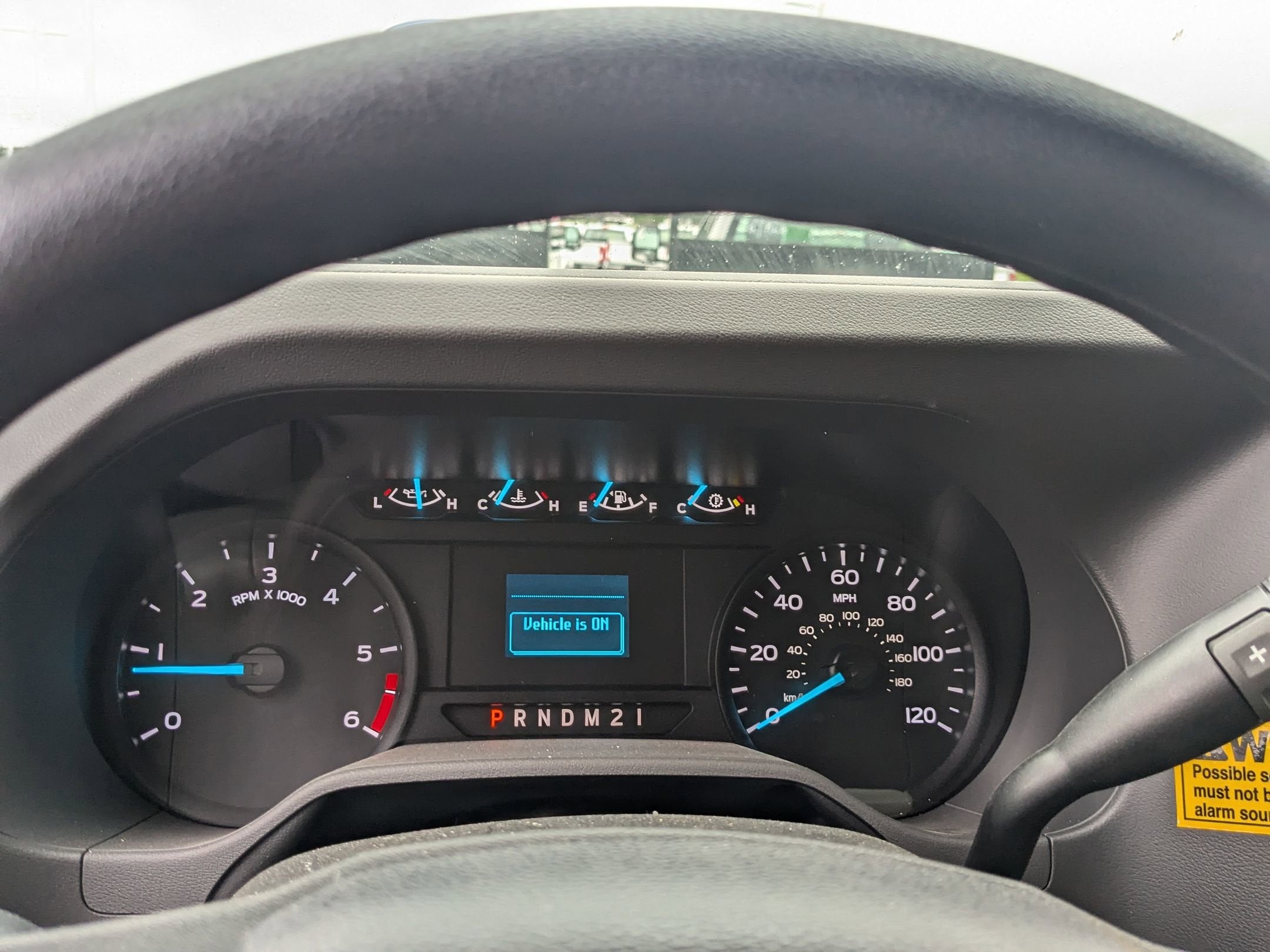 2025 Ford E-Series Cutaway Base