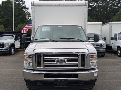 2025 Ford E-Series Cutaway Base
