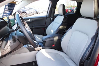 2025 Ford Escape Platinum